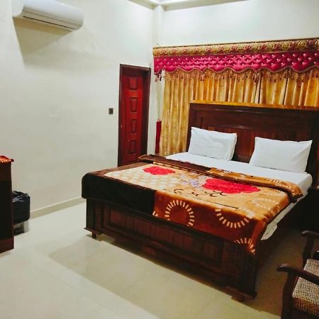 New Royal Residency Pechs Hotel Karachi Eksteriør billede